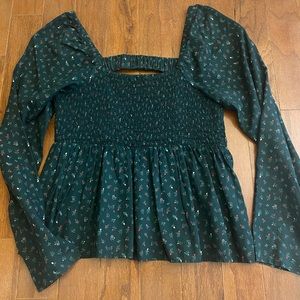 Long sleeve floral print on Old Navy Medium